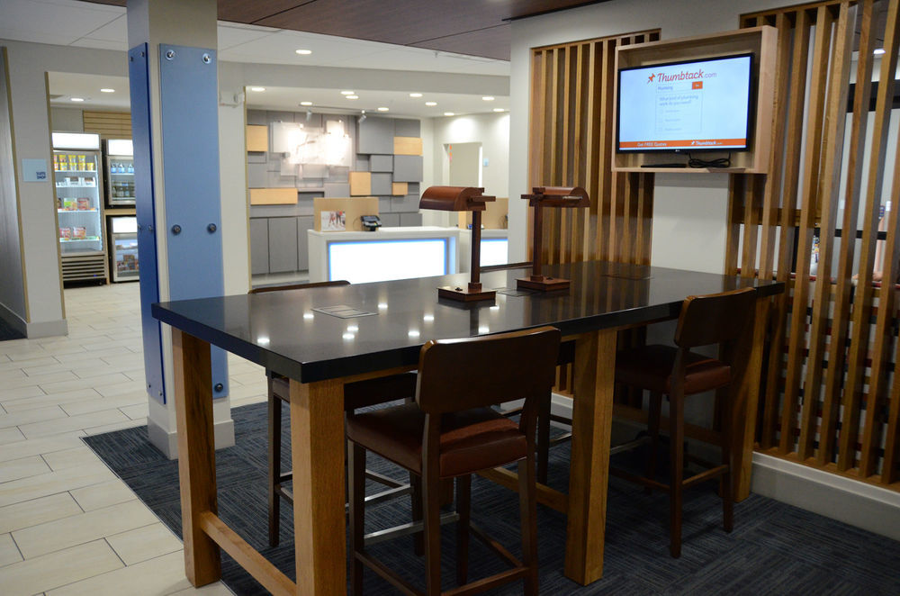 Holiday Inn Express Knoxville-Strawberry Plains By Ihg Esterno foto