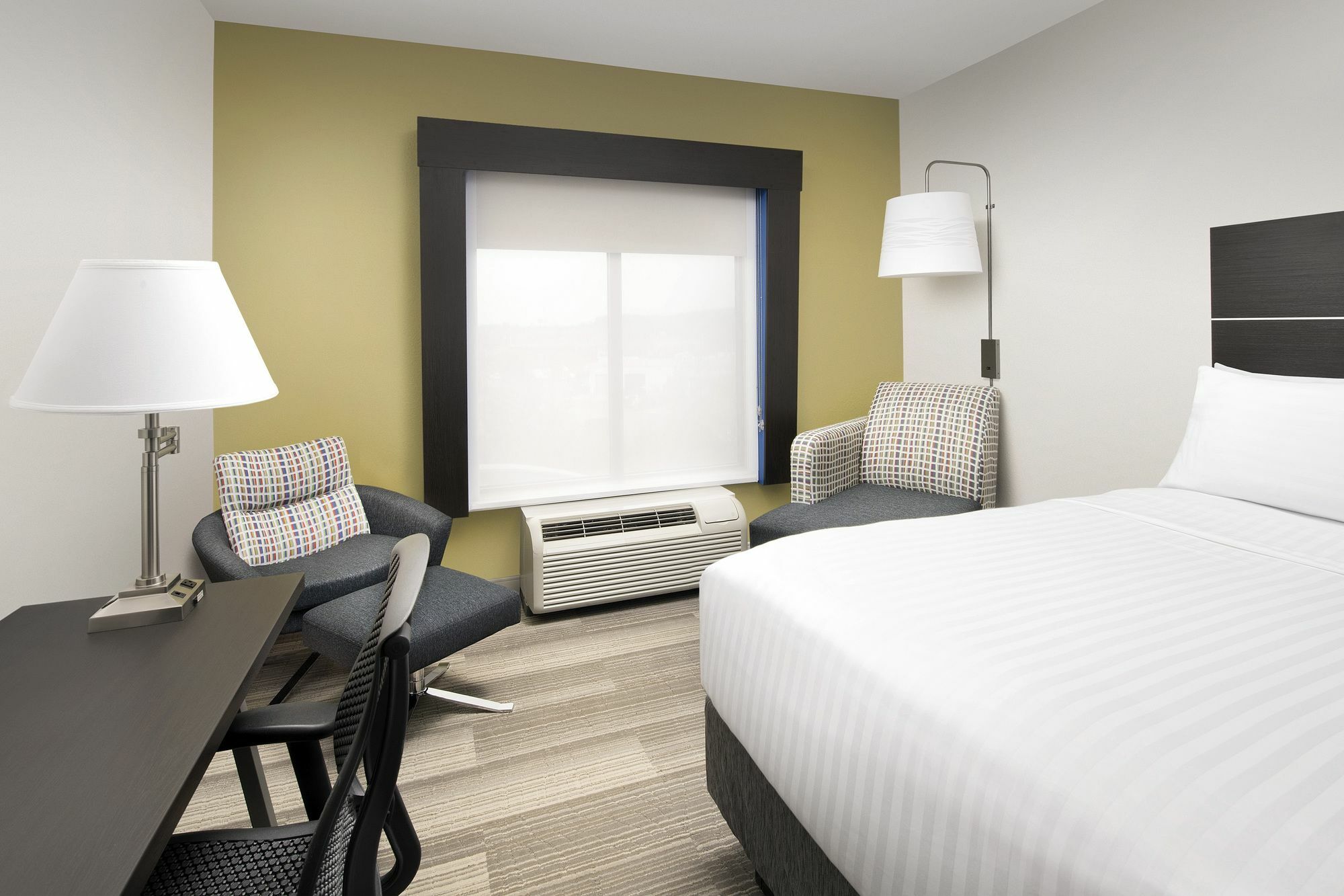 Holiday Inn Express Knoxville-Strawberry Plains By Ihg Esterno foto