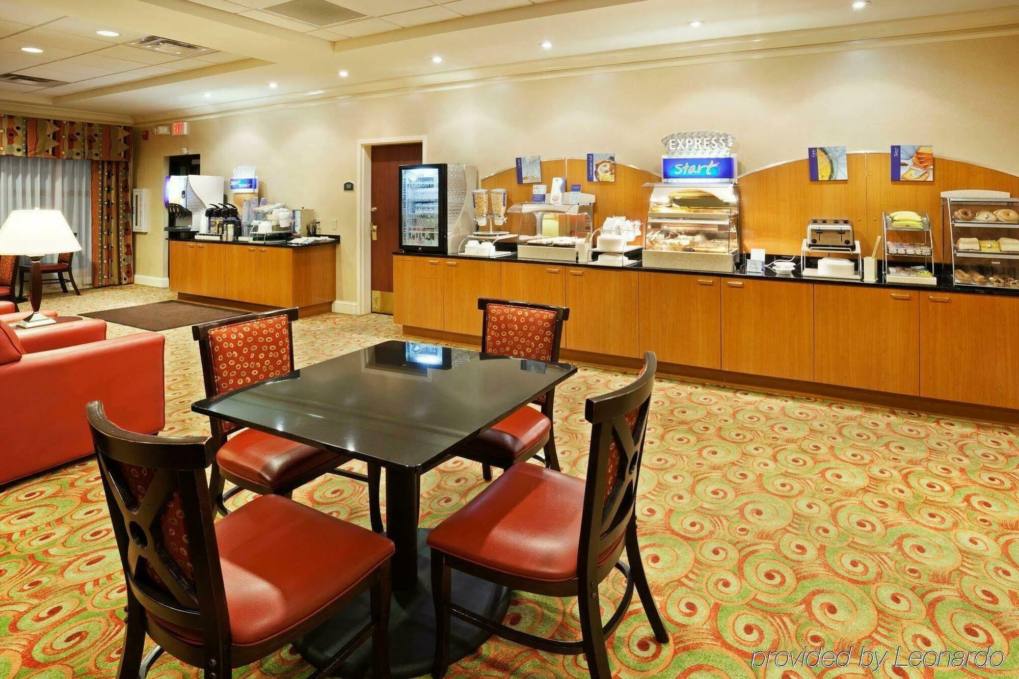 Holiday Inn Express Knoxville-Strawberry Plains By Ihg Esterno foto
