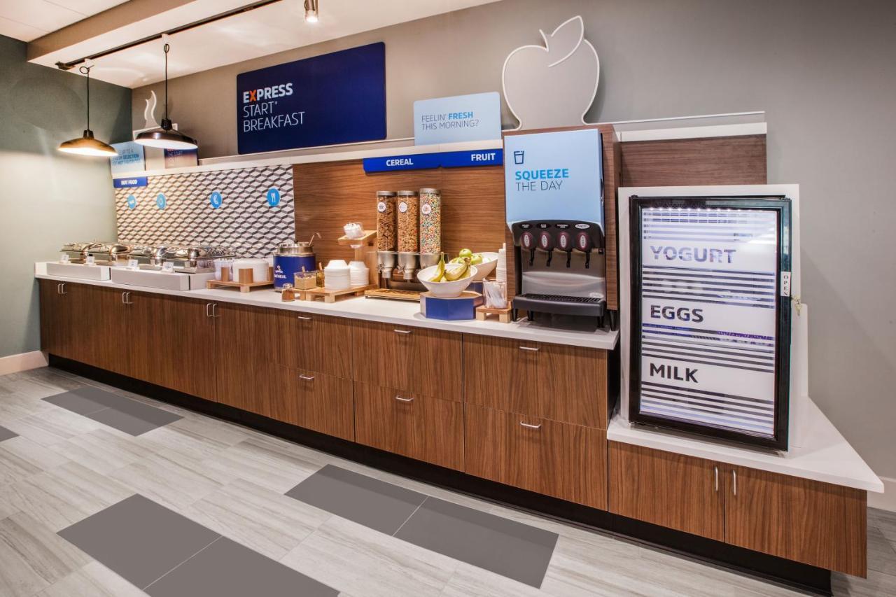 Holiday Inn Express Knoxville-Strawberry Plains By Ihg Esterno foto