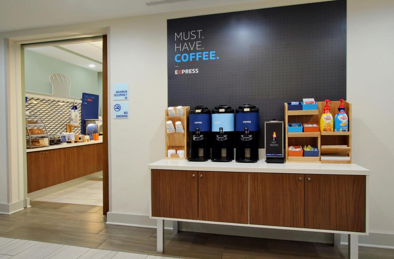 Holiday Inn Express Knoxville-Strawberry Plains By Ihg Esterno foto