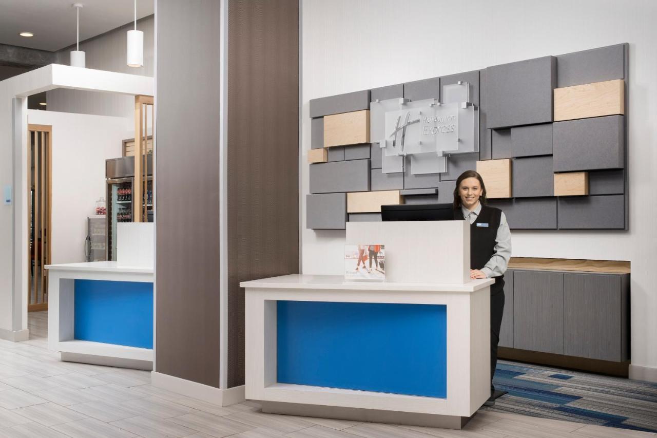 Holiday Inn Express Knoxville-Strawberry Plains By Ihg Esterno foto