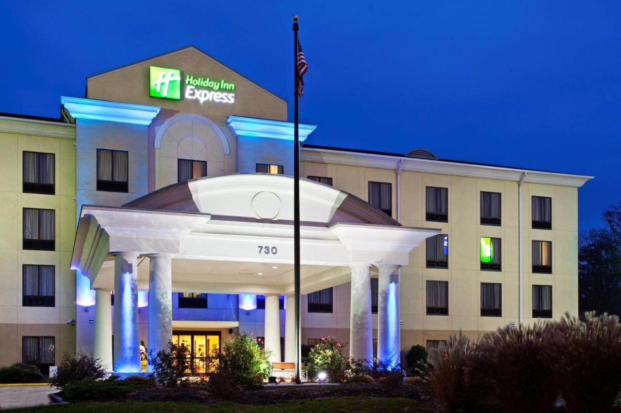 Holiday Inn Express Knoxville-Strawberry Plains By Ihg Esterno foto